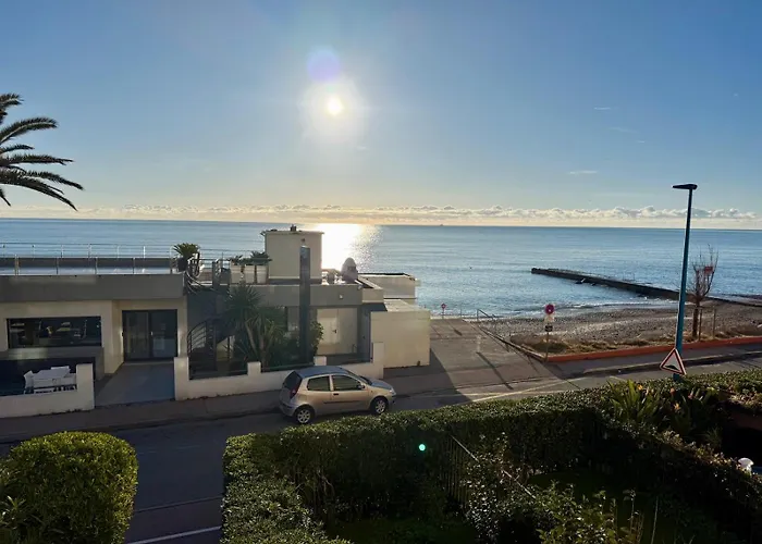 Azur Face à La - French Riviera Appartement