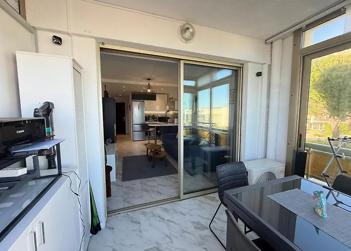 Azur Face à La - French Riviera Appartement *